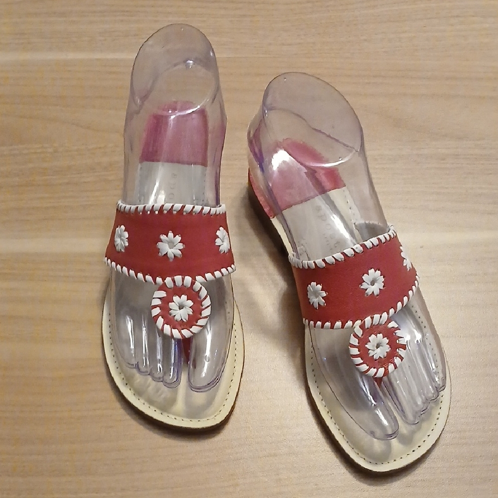 Apostrophe "Jaquie" Candy Pink & White Leather Thong Sandal in Size 6M